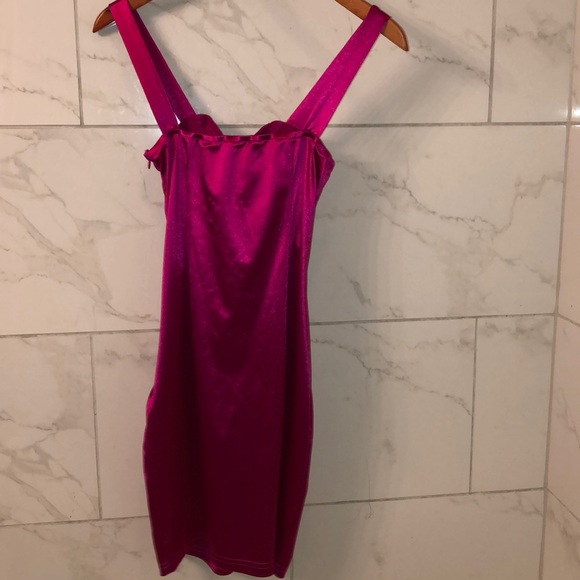 NASTY GAL SATIN HOT PINK MINI DRESS - Picture 3 of 4